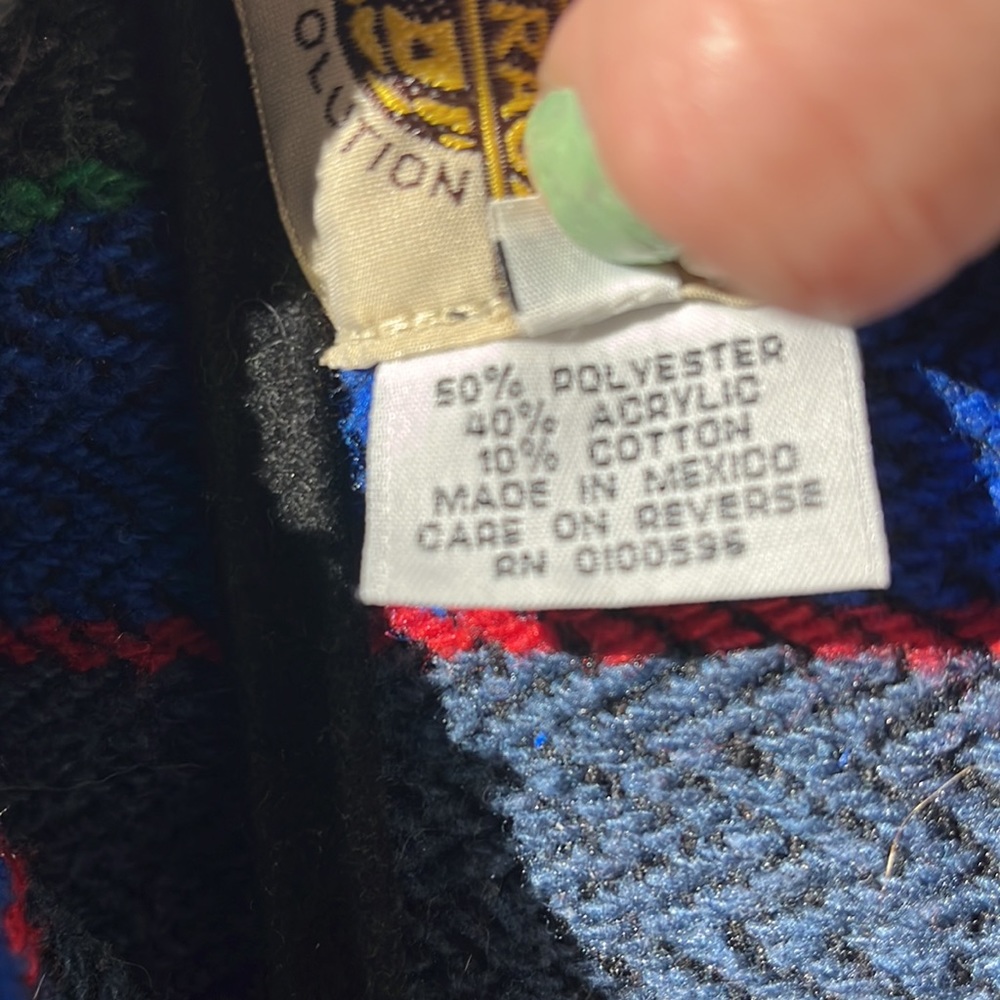 Used Earth Ragz Hoodie XL - Picture 5 of 5